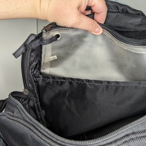 Eddie Bauer Black & Gray Travel Duffel Multi Use Lining Pockets Zippered EUC - Picture 8 of 12